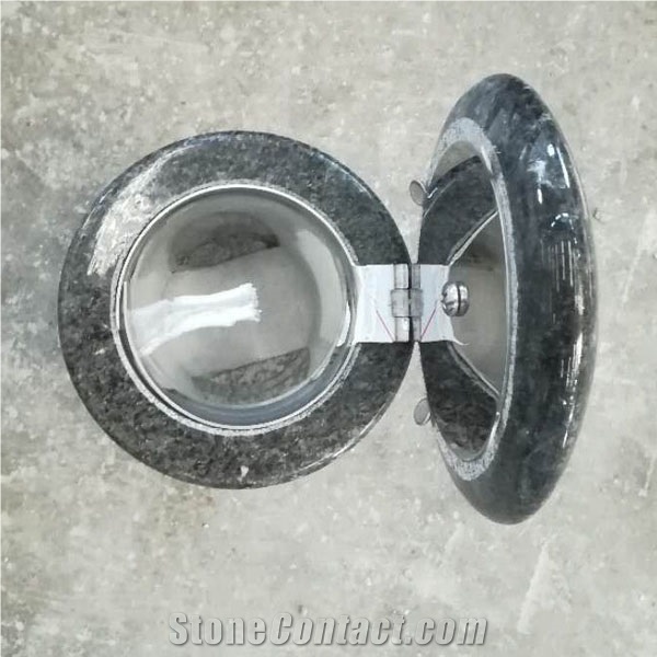 Impala Black Granite Lamps Monumental Lanterns
