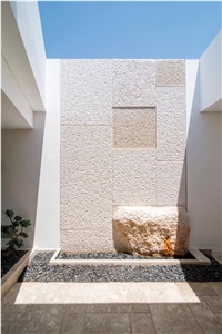 Bush-Hammered Crystal White Marble Wall Tiles and Marble Floor Covering