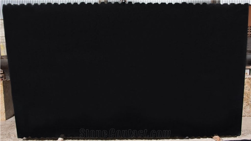 Preto Absoluto Granite Slabs
