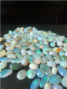 Gemsotnes, Natural Mineral, Opal