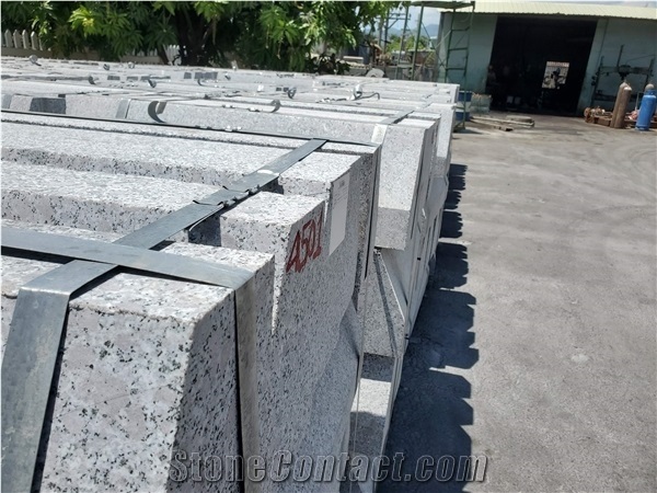 Grey Granite Road Stone Granite Kerbstone