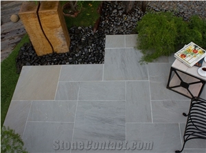 Meta Grey Sandstone Cobblestone, Pavers