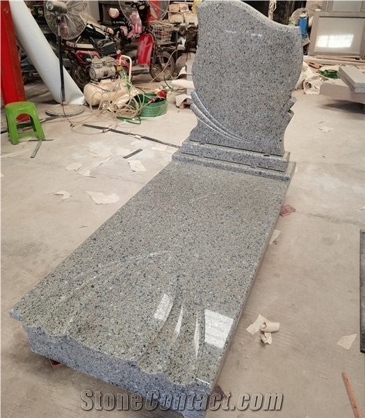 China Blue Sapphire Granite Single Monument Design