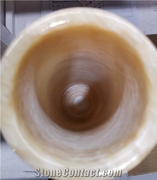 China Yellow Onyx Cylinder Lamp