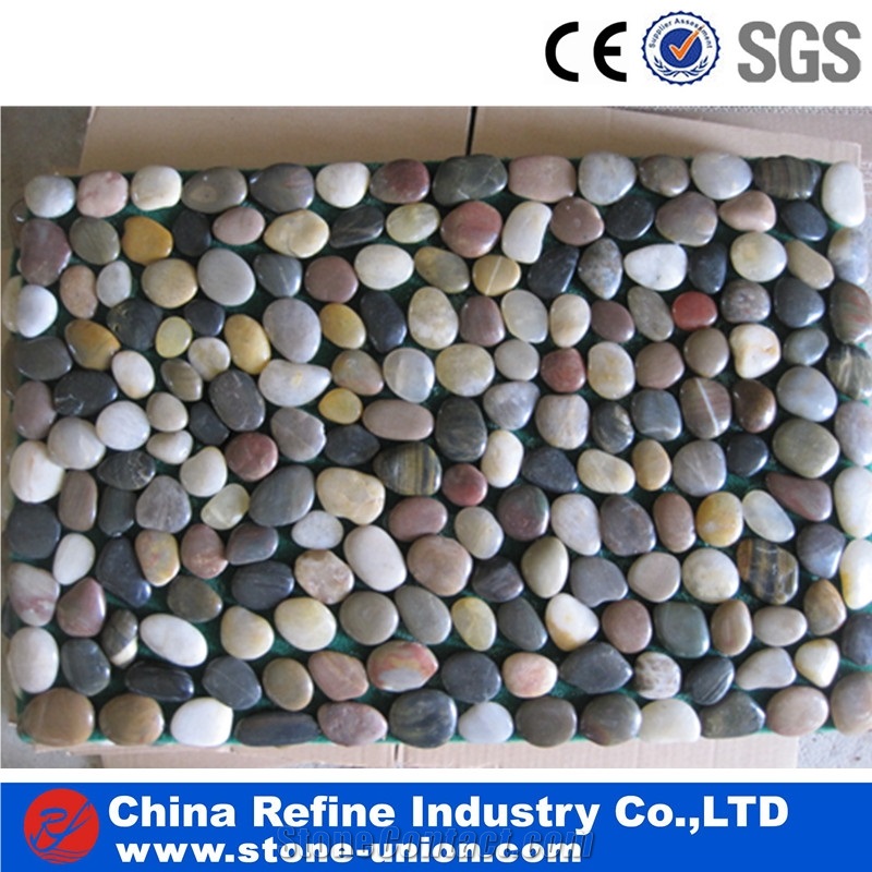 Natural Stone Pebble Tiles on Mesh for Decoration