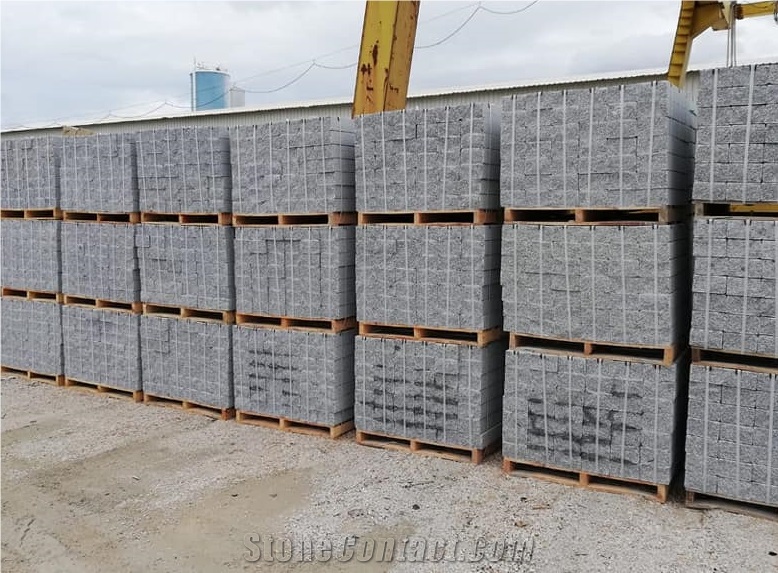 Bergama Grey Granite Kerbstone