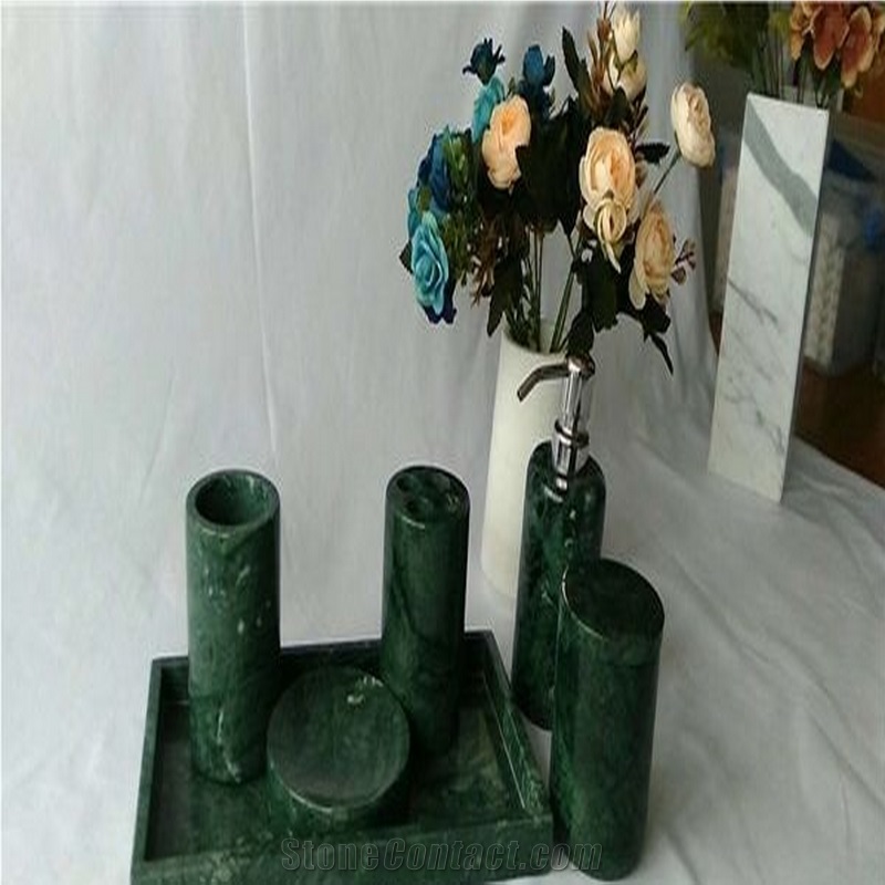 China Green Marble Hnadicrafts Carved Gifts