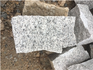 G603 Grey Granite Tumbled Cobblestone for Paving