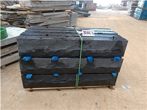China Black Basalt Spilt Face Tiles