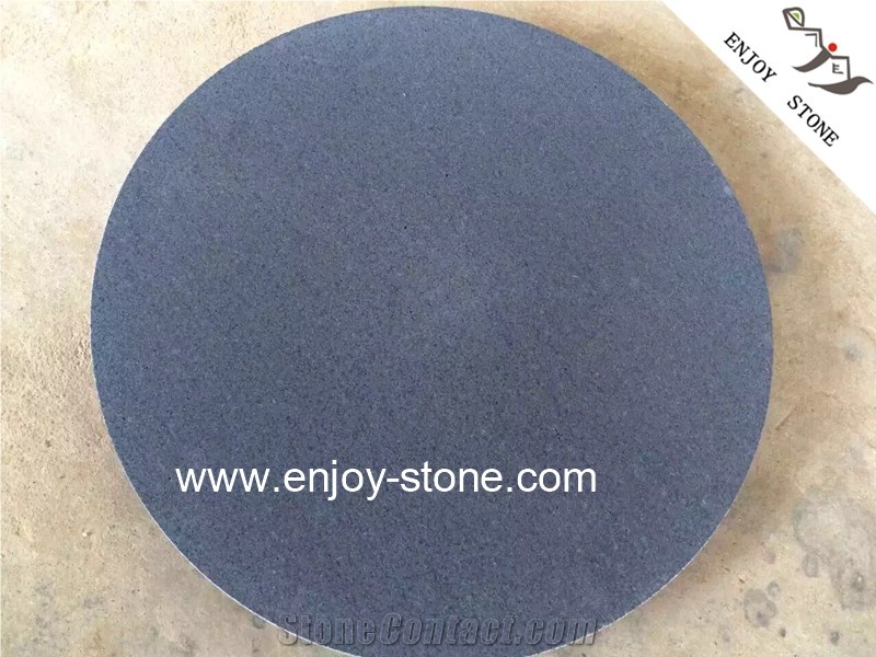 Round Honed Cooking Stone Lavastone Grill