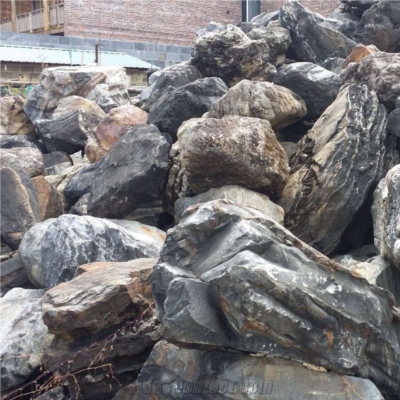 Landscaping River Rock Boulder