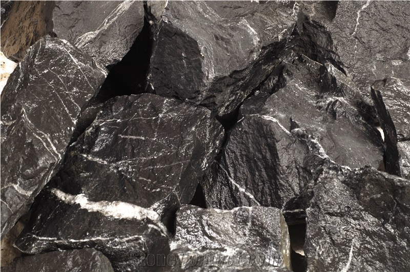 Black Pebbles & Gravels, Flouray Black Stone