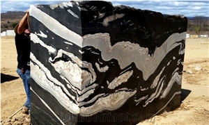 Brazil Black Horse and Copacabana Granite Blocks