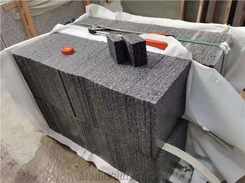 China New G654 Black Granite Polished Tiles &Slabs