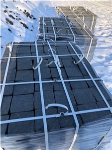 Flamed Black Basalt Cubes, Cobble Stone with Slit Perimeter