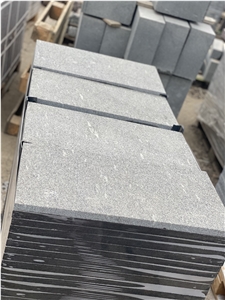 Gabbro Antik Nero Granite Flamed Tiles