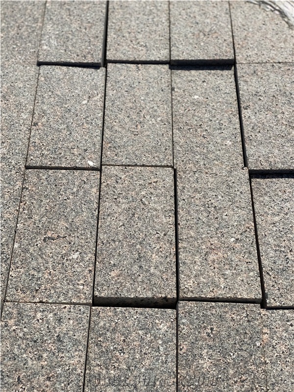 Granite Star Of Ukraine Paving Tiles, All Sides Cut Top Flamed