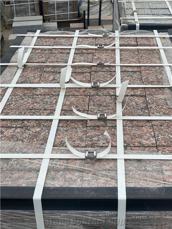 Red Granite Cubes, Rosso Santiago Deposit, Kapustinsky Granite Machine-Cut Top Flamed