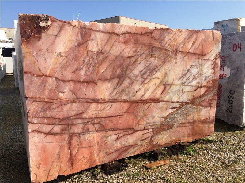 Cristallo Cosmopolitan Quartzite Blocks