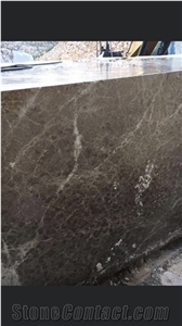 Adıyaman Golden Emprador Marble Blocks