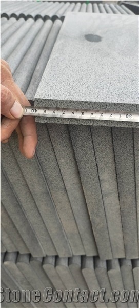 China Stone Preta Lava Pool Tiles Pool Terraces Edging Coper