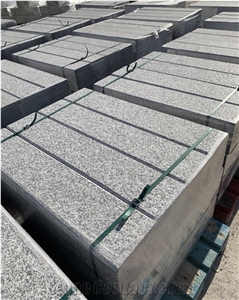 Strzegom Granite Kerbstone, Kurbs
