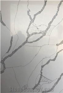 Calacatta Levante Super Jumbo Quartz Slab