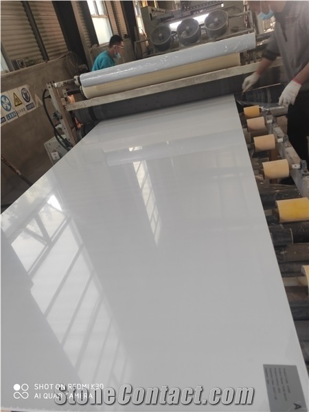 Super White Engineer Quartz Sureface Slab for Countertop