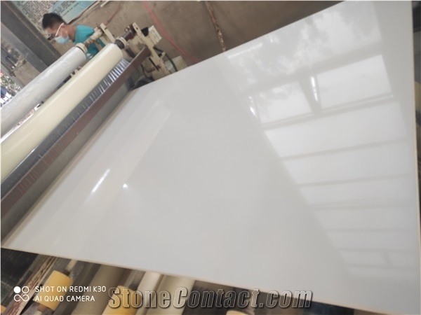 Super White Engineer Quartz Sureface Slab for Countertop