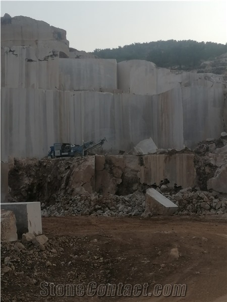 Adiyaman Emperador Marble Blocks