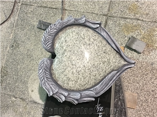 Heart Western Style Granite Tombstone