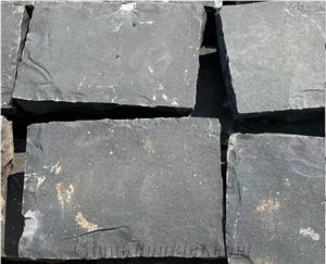 China Zhangpu Black Basalt Split Cube Paving Stone