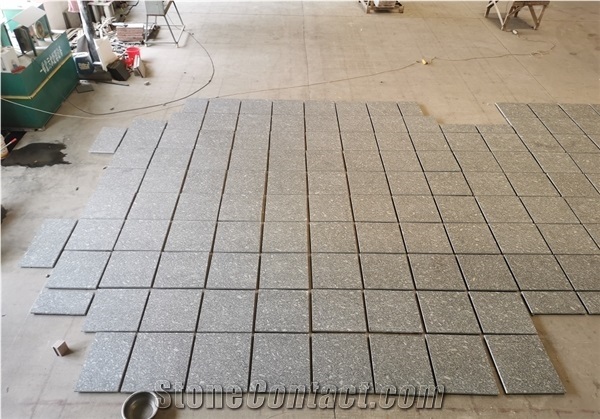China Zijiang White Grey Flamed Granite Tiles
