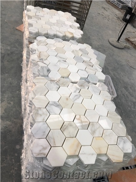 Calacatta Gold Marble 2" Hexagon Mosaic