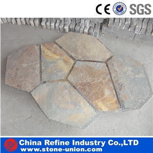 Random Yellow Rusty Slate Covering Paving Stone Flagstone