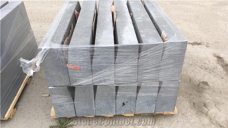 Antik Nero Gabbro Kerbstone