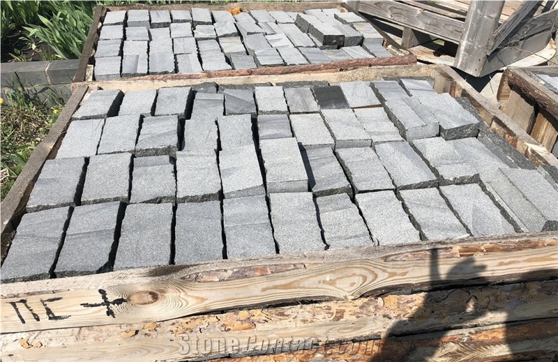 Gabbro Antik Nero Cube Stone