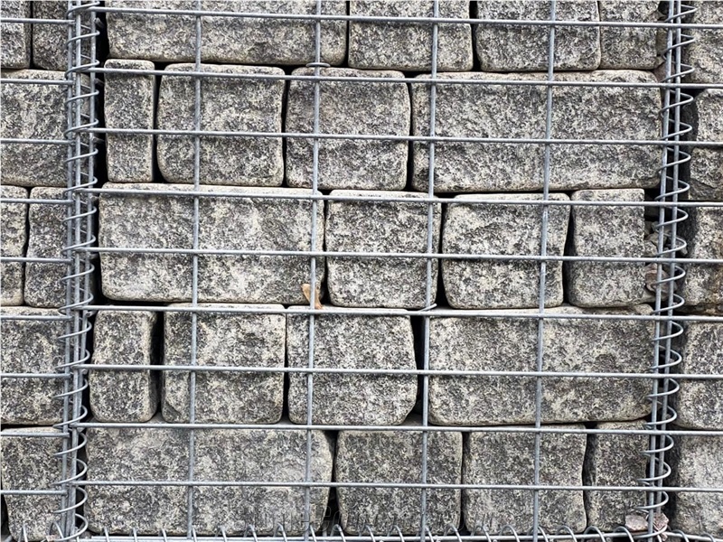 Gabions Gabbro Antik Nero Cube Stone Tumbled