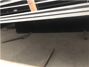 Absolute Black Granite Slabs / Tiles