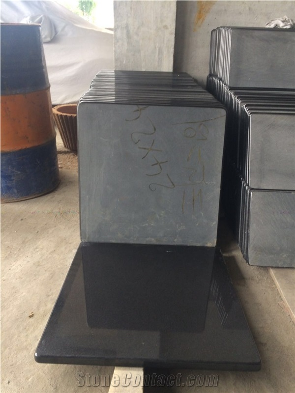 Absolute Black Granite Slabs / Tiles