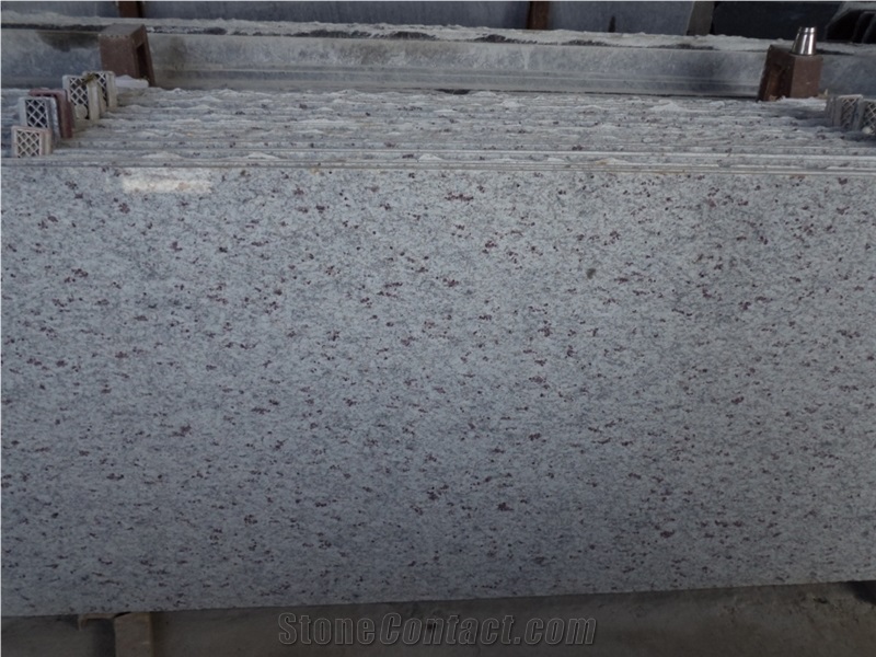 Imperial Cream Granite Slabs