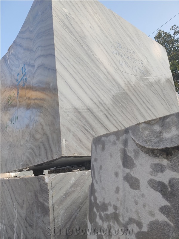 Bruno White Marble Blocks