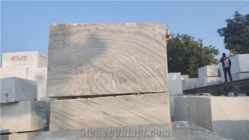 Bruno White Marble Blocks