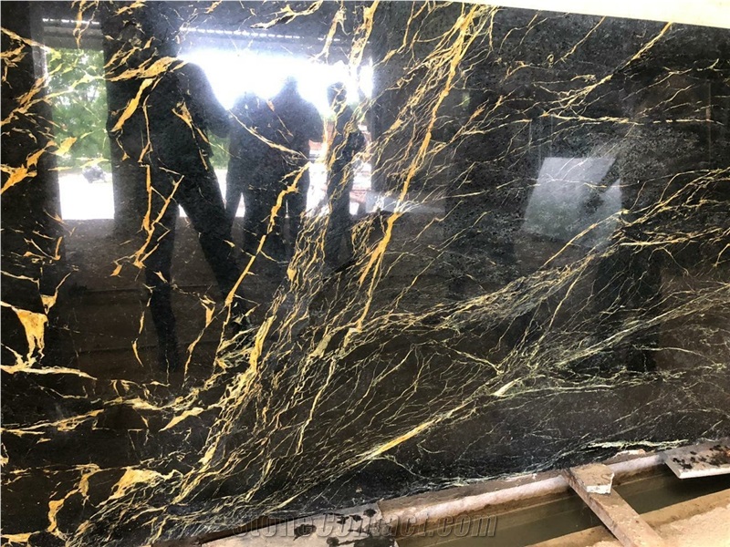 Spider Green Marble Slabs