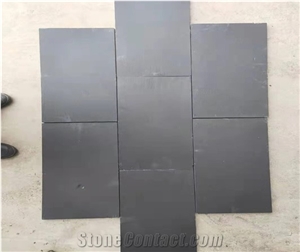 Black Slate Cut to Size Landscape Retaining Wall Covering