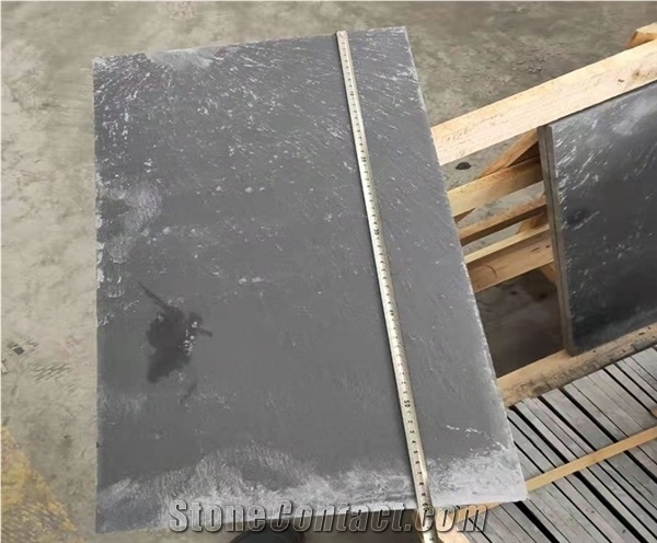 Black Slate Cut to Size Landscape Retaining Wall Covering