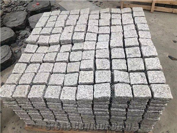 Cheapest China Silver Grey Granite Cobble Stone Pavers