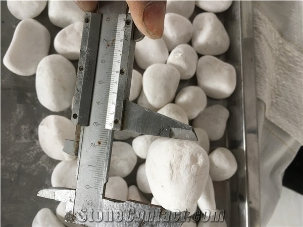 Snow White Pebble Tumbled Gravel