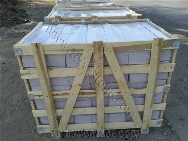 Mixed Faux Stone Veneer Ledger Stone Castle Rock Panel