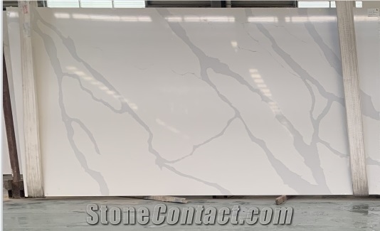 New Calacatta Quartz Slabs Engineer Stones for Countertop